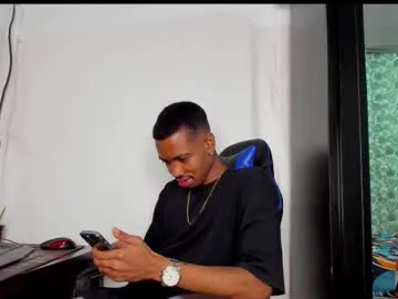 dirtypub – webcam model profile photo Image 12