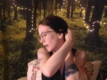 coralineyouth1 – webcam model profile photo Image 2