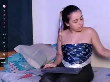 lucretiaburnaugh – webcam model profile photo Image 7