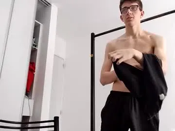 kpo10 – webcam model profile photo Image 15