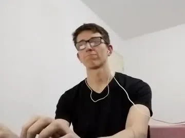 kpo10 – webcam model profile photo Image 7