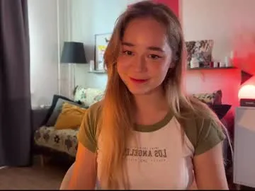 katheasian – webcam model profile photo Image 8