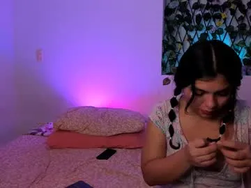 alana15 – webcam model profile photo Image 5