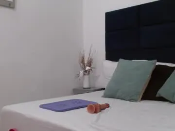 dirtypub – webcam model profile photo Image 9