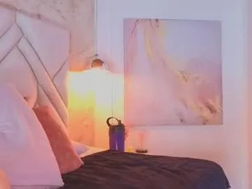 wanderlustjade – webcam model profile photo Image 19