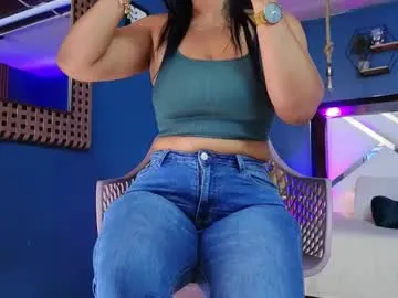 camilatinasscol – webcam model profile photo Image 12