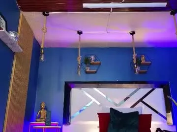 camilatinasscol – webcam model profile photo Image 5