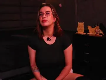 dirtypub – webcam model profile photo Image 18