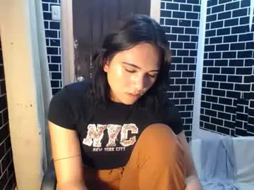 Prueberry – webcam model profile photo Image 13