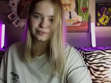 mayadashaaa – webcam model profile photo Image 15