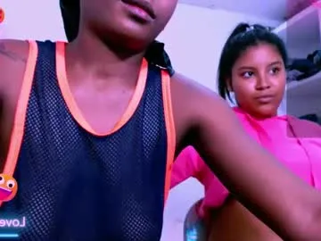 savagesweethearts – webcam model profile photo Image 8