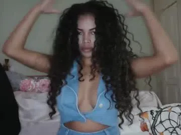 luna_berryy – webcam model profile photo Image 8