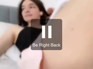 Taanni – webcam model profile photo Image 5