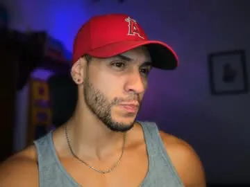 boysgang_sex – webcam model profile photo Image 10