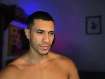 boysgang_sex – webcam model profile photo Image 13