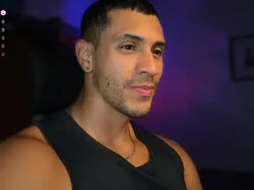 boysgang_sex – webcam model profile photo Image 14