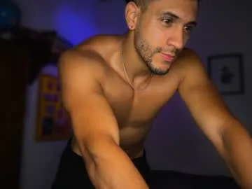 boysgang_sex – webcam model profile photo Image 7