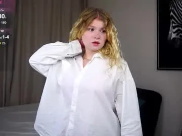 mia_18v – webcam model profile photo Image 3