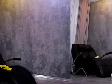 Allla – webcam model profile photo Image 11