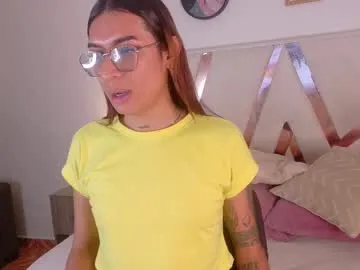 lauraagomezz__ Image 8