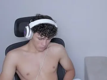 xunybany – webcam model profile photo Image 18