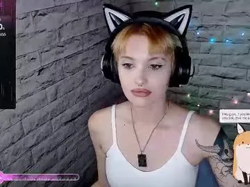 _your_fenka_ – webcam model profile photo Image 10