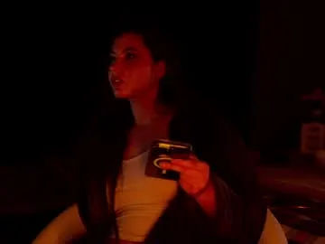 millemimi – webcam model profile photo Image 7