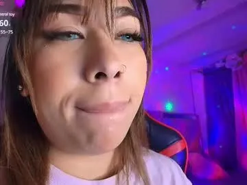 leahtemptation Image 5