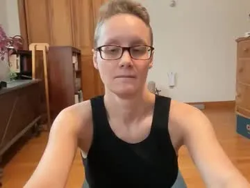 leahwilde – webcam model profile photo