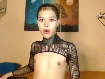 curlytwinkboy – webcam model profile photo Image 15