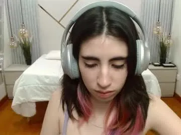 demieliss – webcam model profile photo Image 14