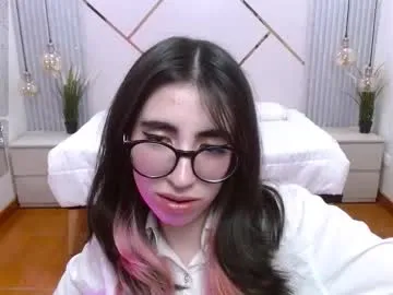 demieliss – webcam model profile photo Image 18