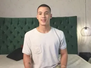Ranting18 – webcam model profile photo Image 2
