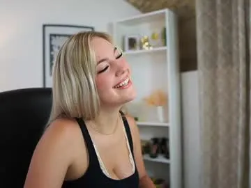 victorialight – webcam model profile photo Image 3