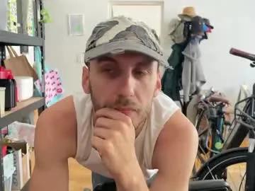 TwoPlay – webcam model profile photo Image 6