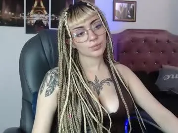lessboobs_gh Image 18