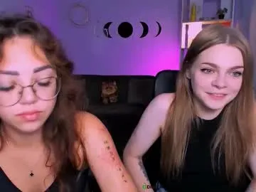 DoriDeluxe66 – webcam model profile photo Image 2