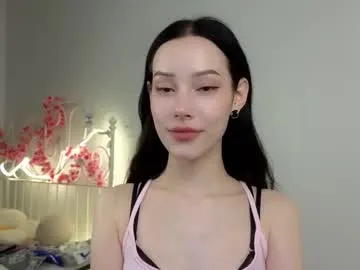 laura_ivy – webcam model profile photo Image 10