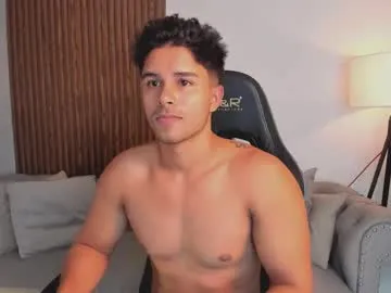 tyler_gus – webcam model profile photo Image 16