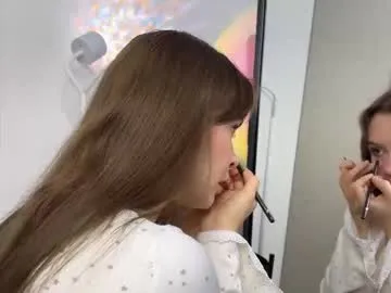 HopeHeaven – webcam model profile photo Image 10