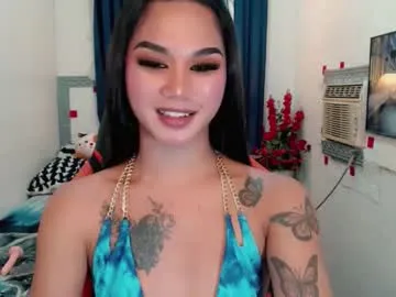 Kisa-Gav – webcam model profile photo Image 10