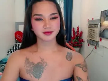 Kisa-Gav – webcam model profile photo Image 12