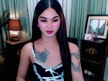 Kisa-Gav – webcam model profile photo Image 5