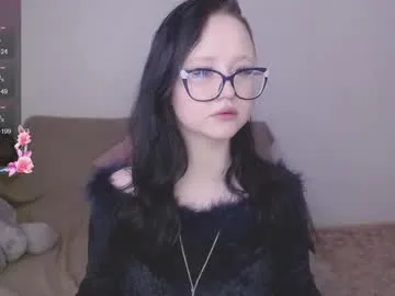 lilhornyprincess Image 5