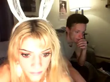 lucretiaburnaugh – webcam model profile photo Image 16