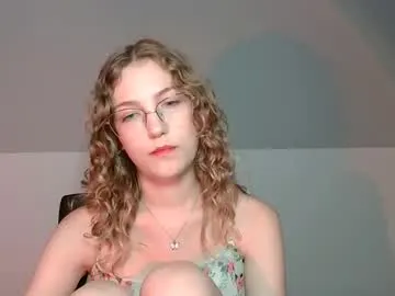 alana15 – webcam model profile photo Image 6