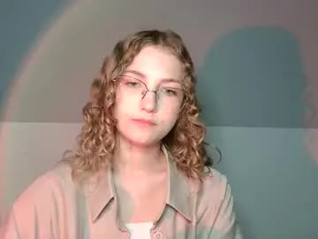 alana15 – webcam model profile photo Image 9