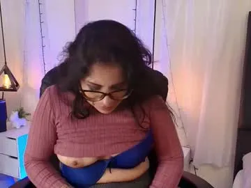 eva_cutesmile – webcam model profile photo Image 2