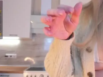 leila_petitee – webcam model profile photo Image 1