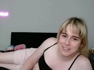 liriluv – webcam model profile photo